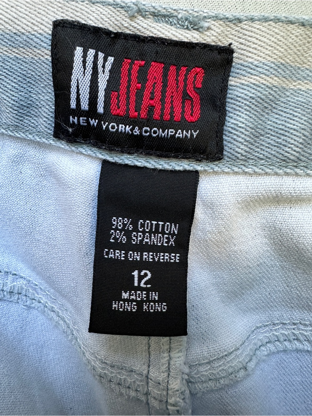 Vintage - New York & Company Light Blue / Ivory wide leg Jeans ๐ - Picture 5 of 15